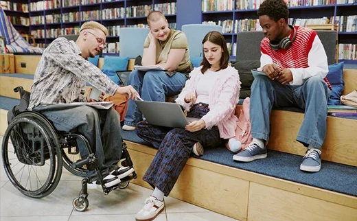Online-Globally-Accessible